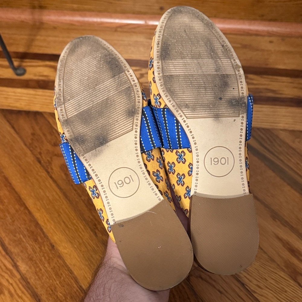 1901 Blue and Yellow Patterned Mules - Picture 7 of 7